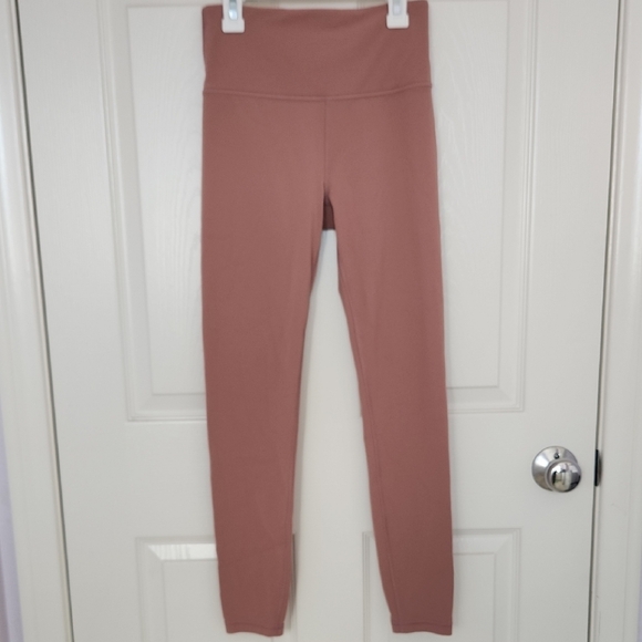 Athleta Pants - Athleta Ultra High Rise Elation 7/8 Tights - NWOT Dusty Rose